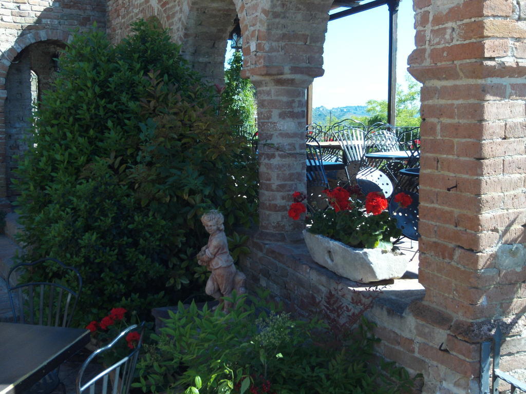 B&B Osteria Del Vicario Certaldo Exterior photo